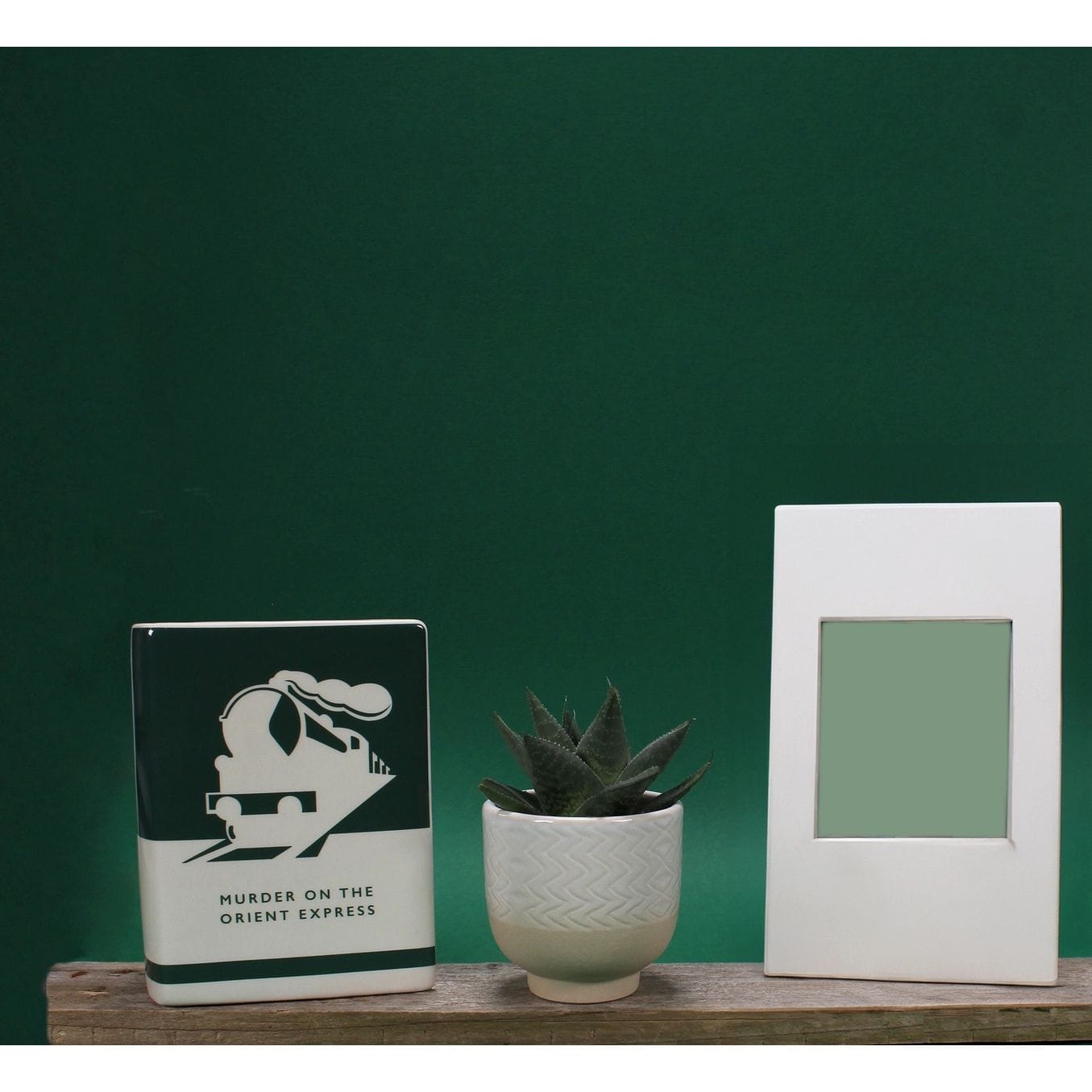 Murder on the Orient Express Vase BookGeek