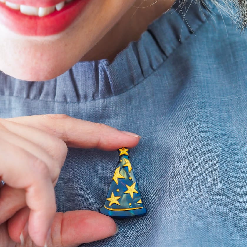 Wizard Hat Simplified Mini Brooch