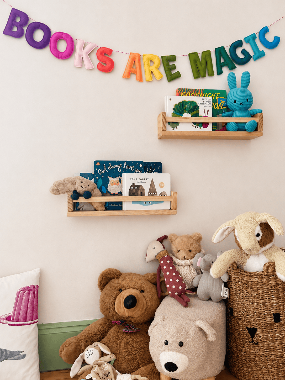 Decorative Rainbow Felt Garland - BOOKS ARE MAGIC BookGeek