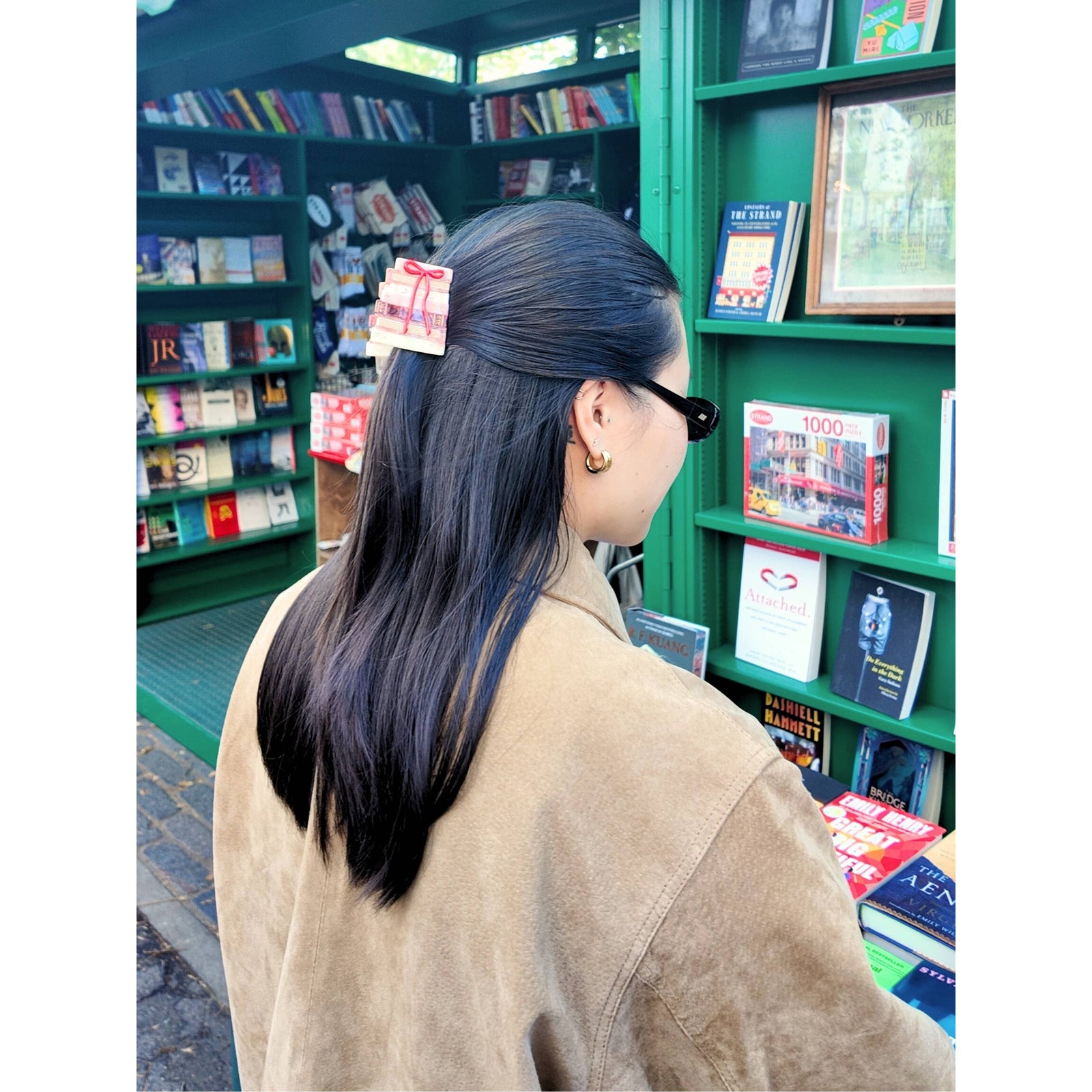 Hand-painted Bow Bookstack Claw Hair Clip | Eco-Friendly BookGeek