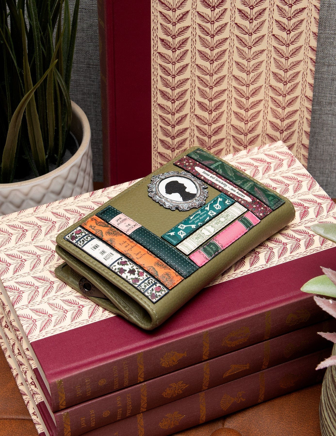 Jane Austen Bookworm Olive Leather Purse BookGeek