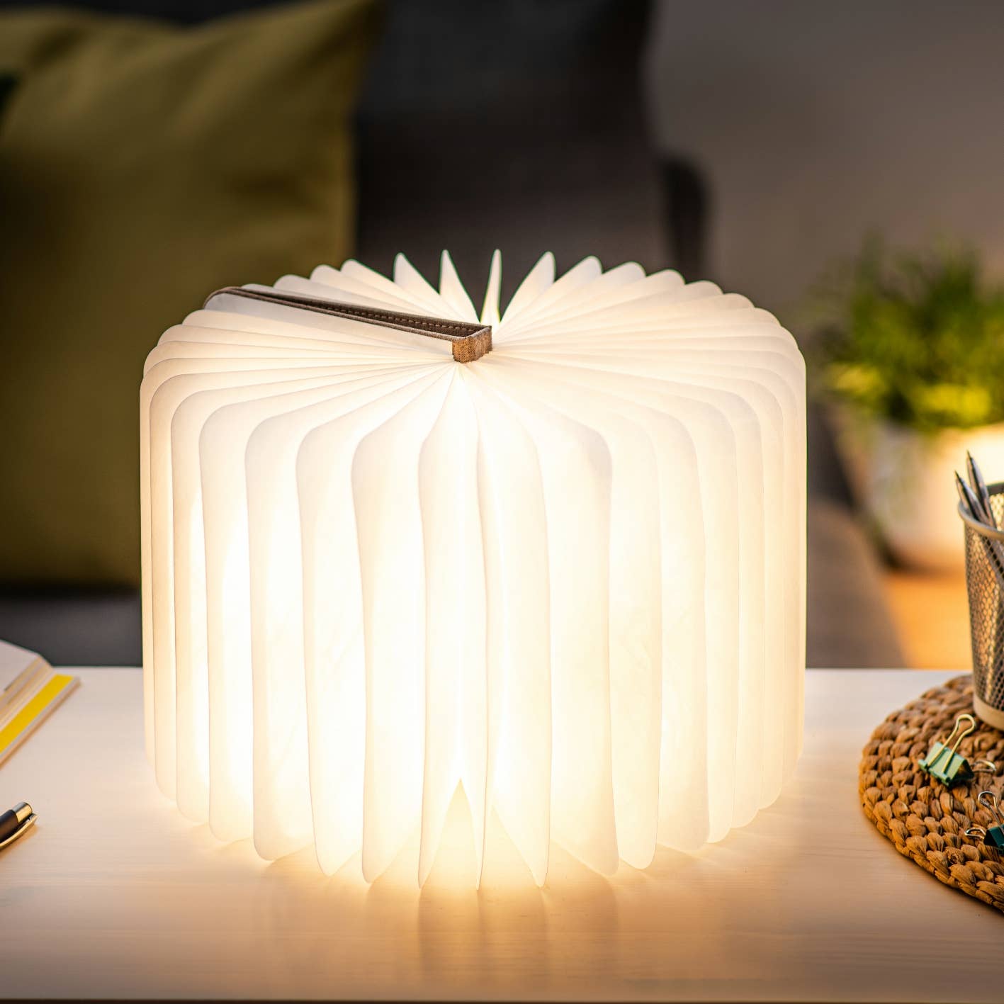 Linen Fabric Smart Book Light BookGeek