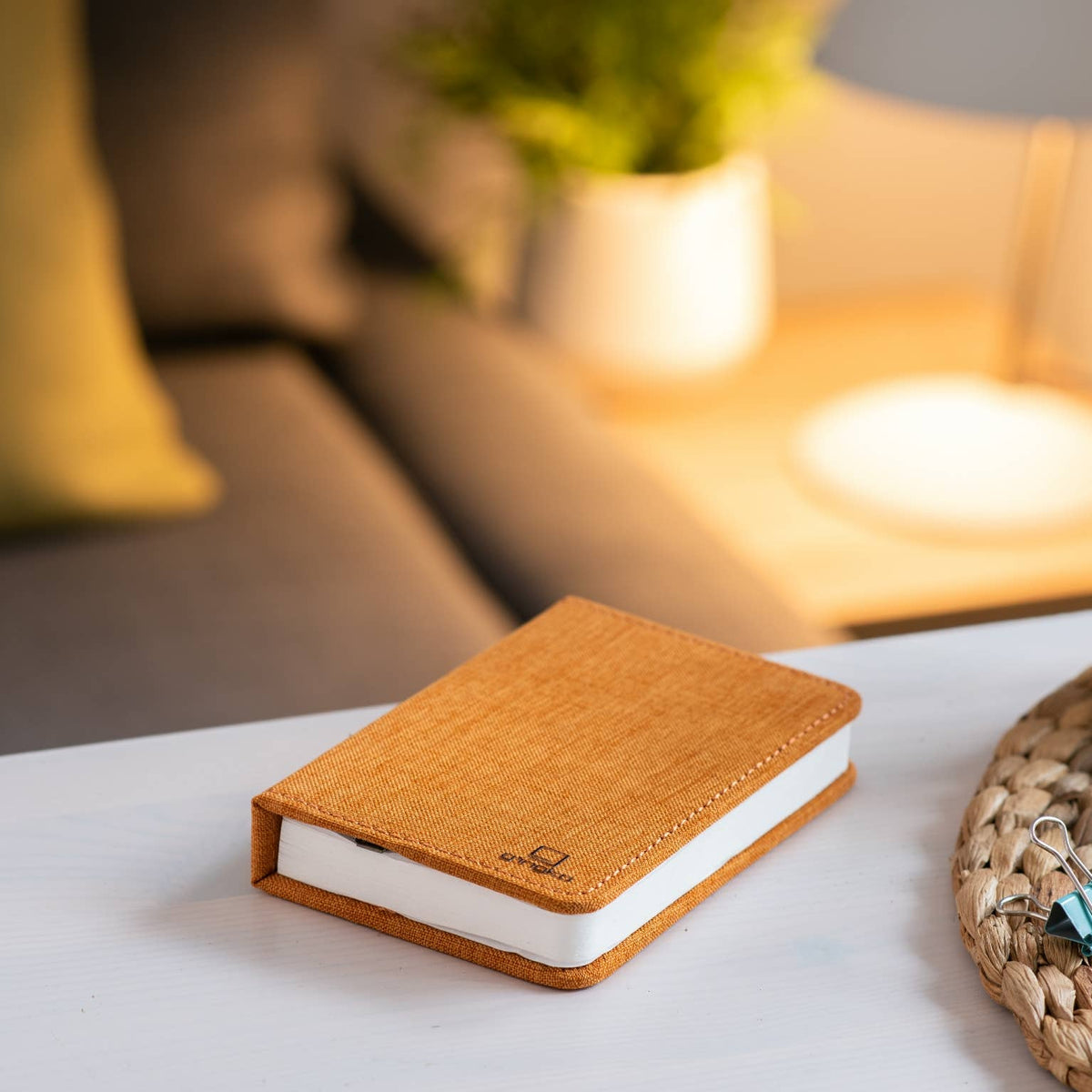 mini / harmony orange Linen Fabric Smart Book Light BookGeek