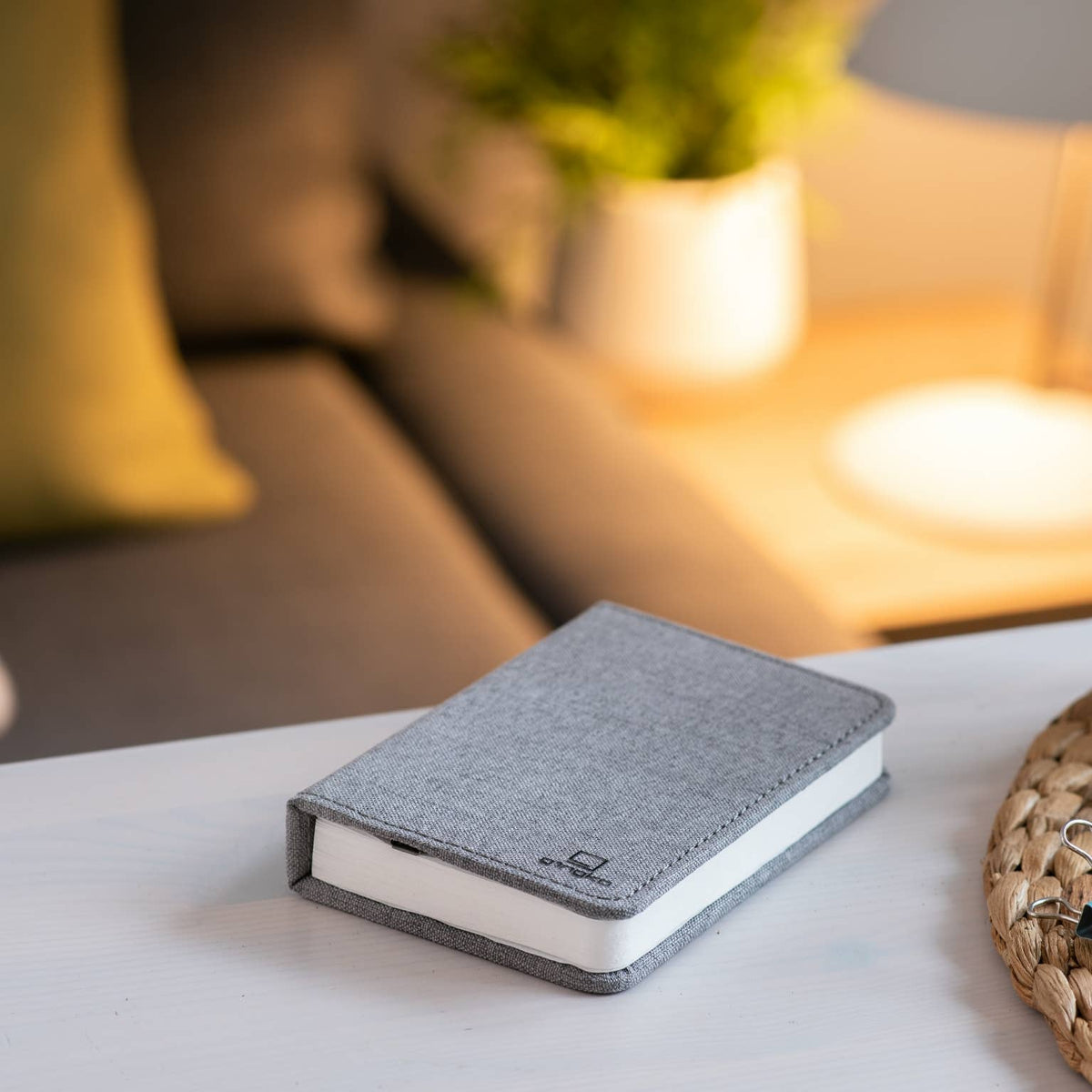 mini / urban gray Linen Fabric Smart Book Light BookGeek