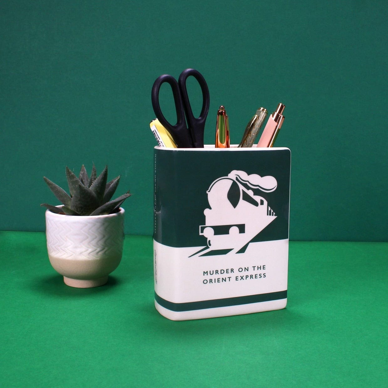 Murder on the Orient Express Vase BookGeek