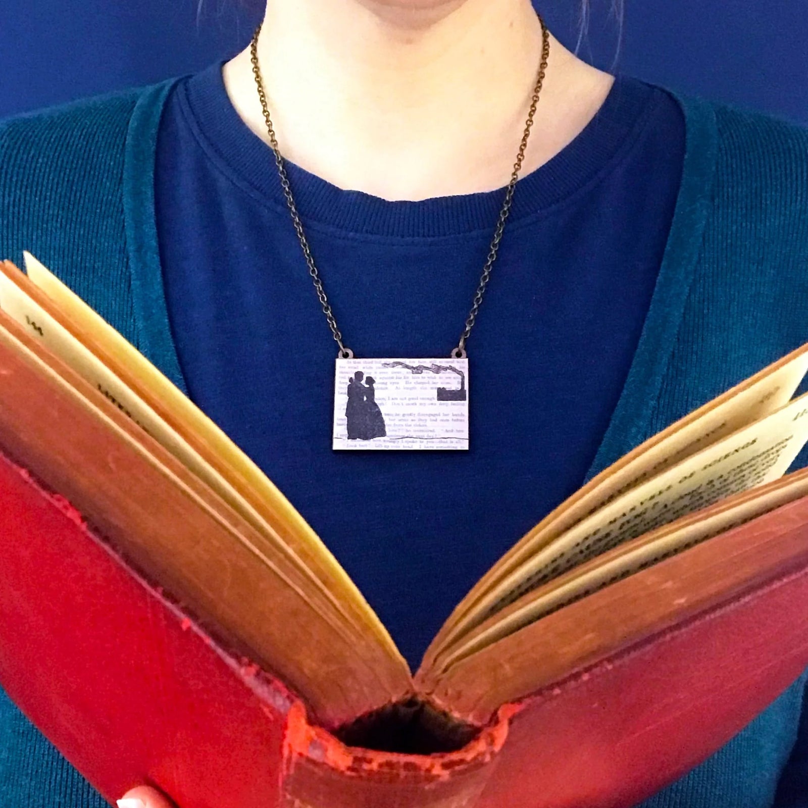North and South Silhouette Necklace BookGeek