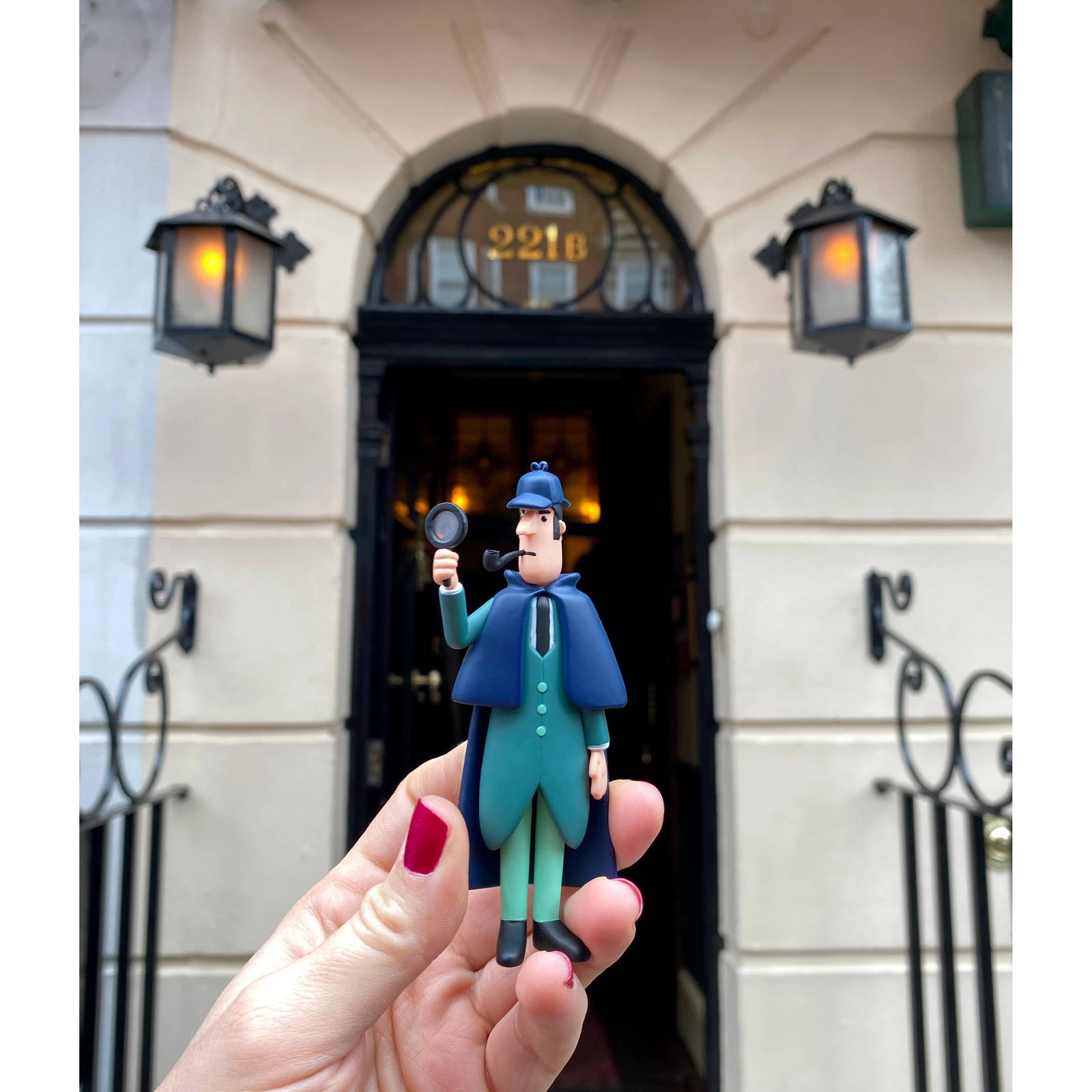 Sherlock Holmes Literary Figurine BookGeek