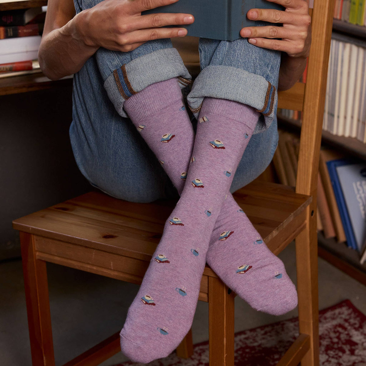 Socks that Give Books | Books and Mugs - Gifts for Readers BookGeek