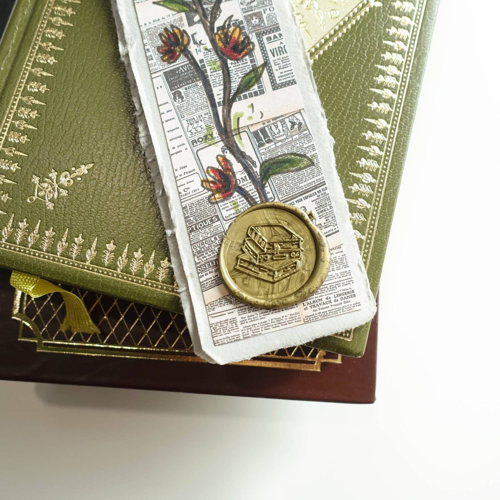 Stamp with handle (+box & storage bag) Stack of Books Wax Seal Stamp , Wax Seal Kit or Stamp Head BookGeek