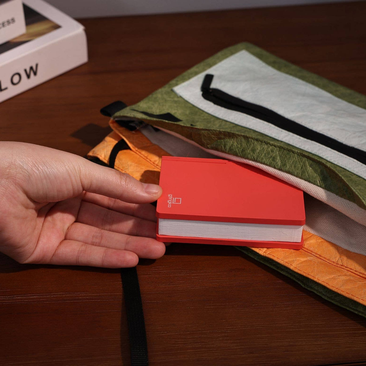 Super Mini Smart Book Light - Palm Edition BookGeek