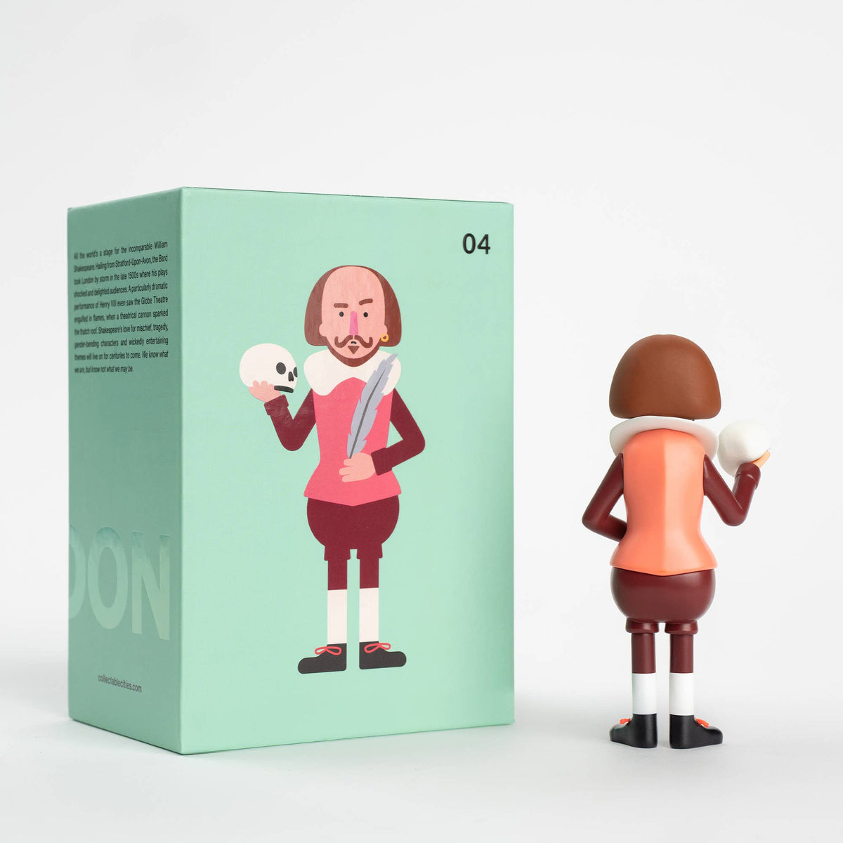 William Shakespeare Literary Figurine – Book Lover Gift BookGeek