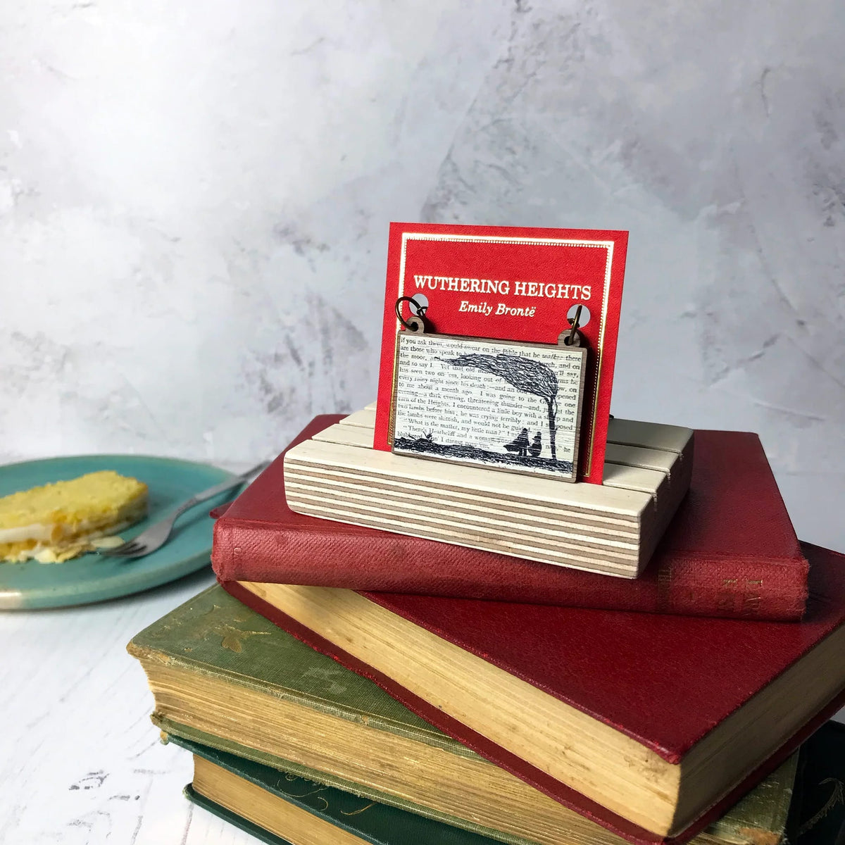 Wuthering Heights Silhouette Necklace BookGeek